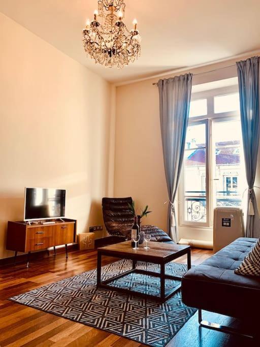 Eugenie Hyper Center 3 2 Bedrooms Nizza